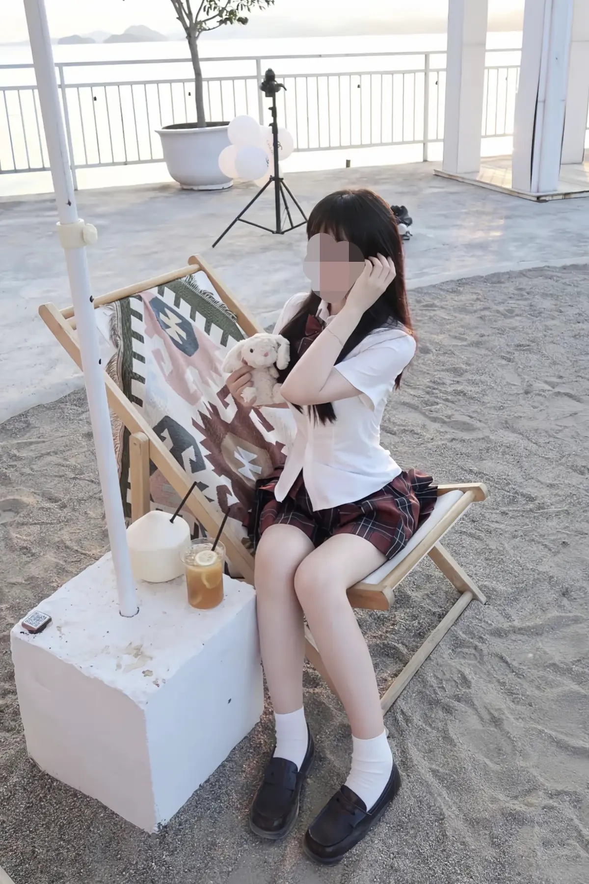 免费看《成都莉莉岛景区厕所网红视频》，1080P高清画质，感受成都莉莉岛的网红魅力，旅拍网红精彩呈现！