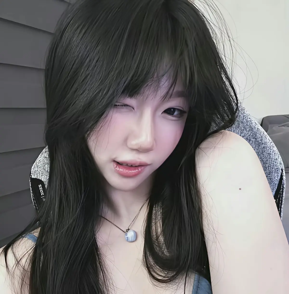 《aryminh混血三部曲》《aryminh的vlog视频》相关资源图片