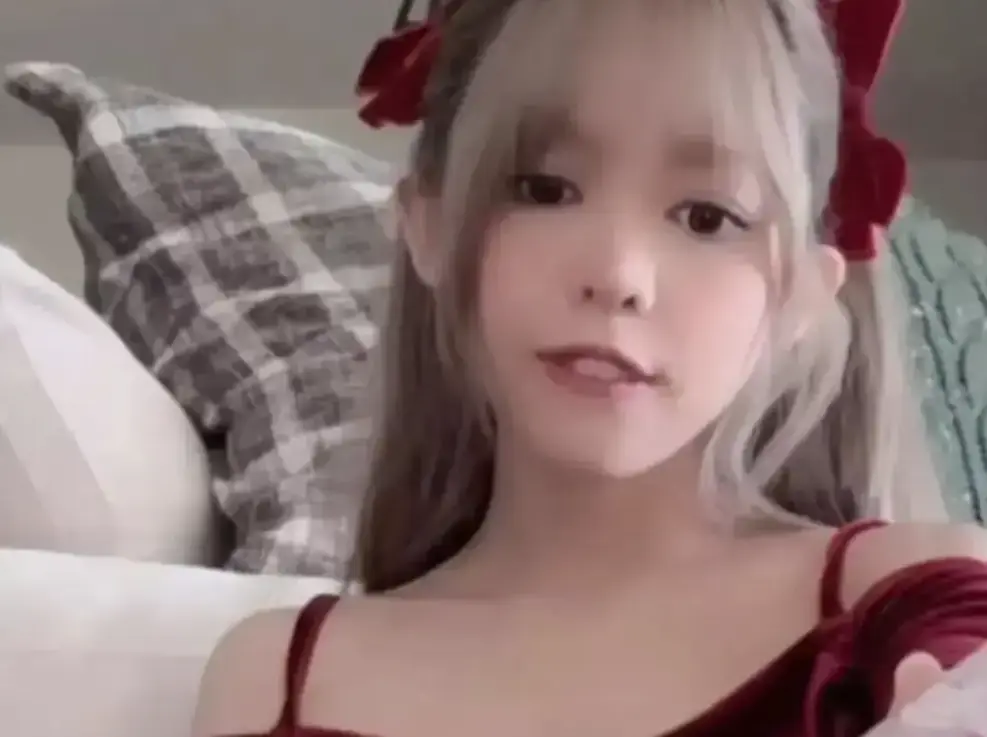 《绯红小猫》国产剧全集无广告在线看-高清完整版无删减资源-热门剧集免费观看1080P