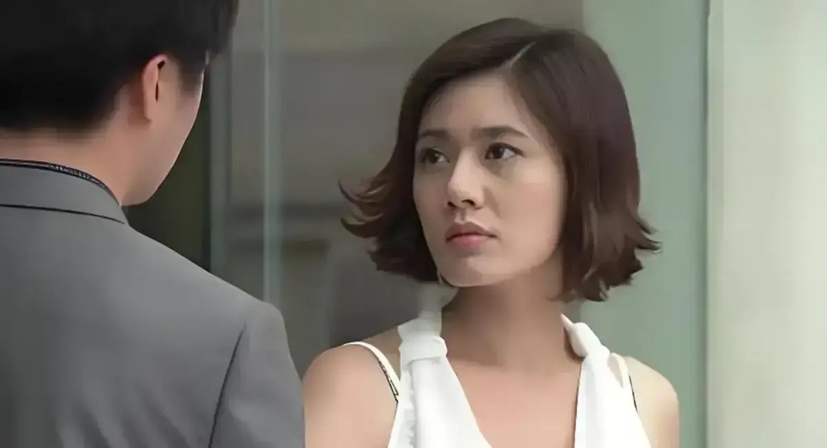 1080P无删减《年轻的母亲》HD高清免费观看-韩国伦理电影全片-星辰影院-当儿子爱上继母，年轻的母亲这个家庭伦理片全网沉默