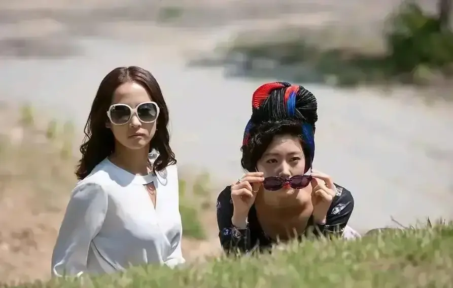 韩国电影《工作女郎》无删减高清在线 - 《工作女郎》高清完整版网盘资源 - 韩国电影《工作女郎》免费下载