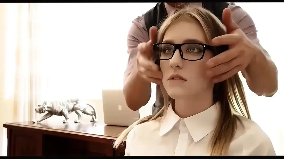 《女：麦乐迪》法国科幻巨制未删减版-1080P高清蓝光中字-免费在线观看完整流畅