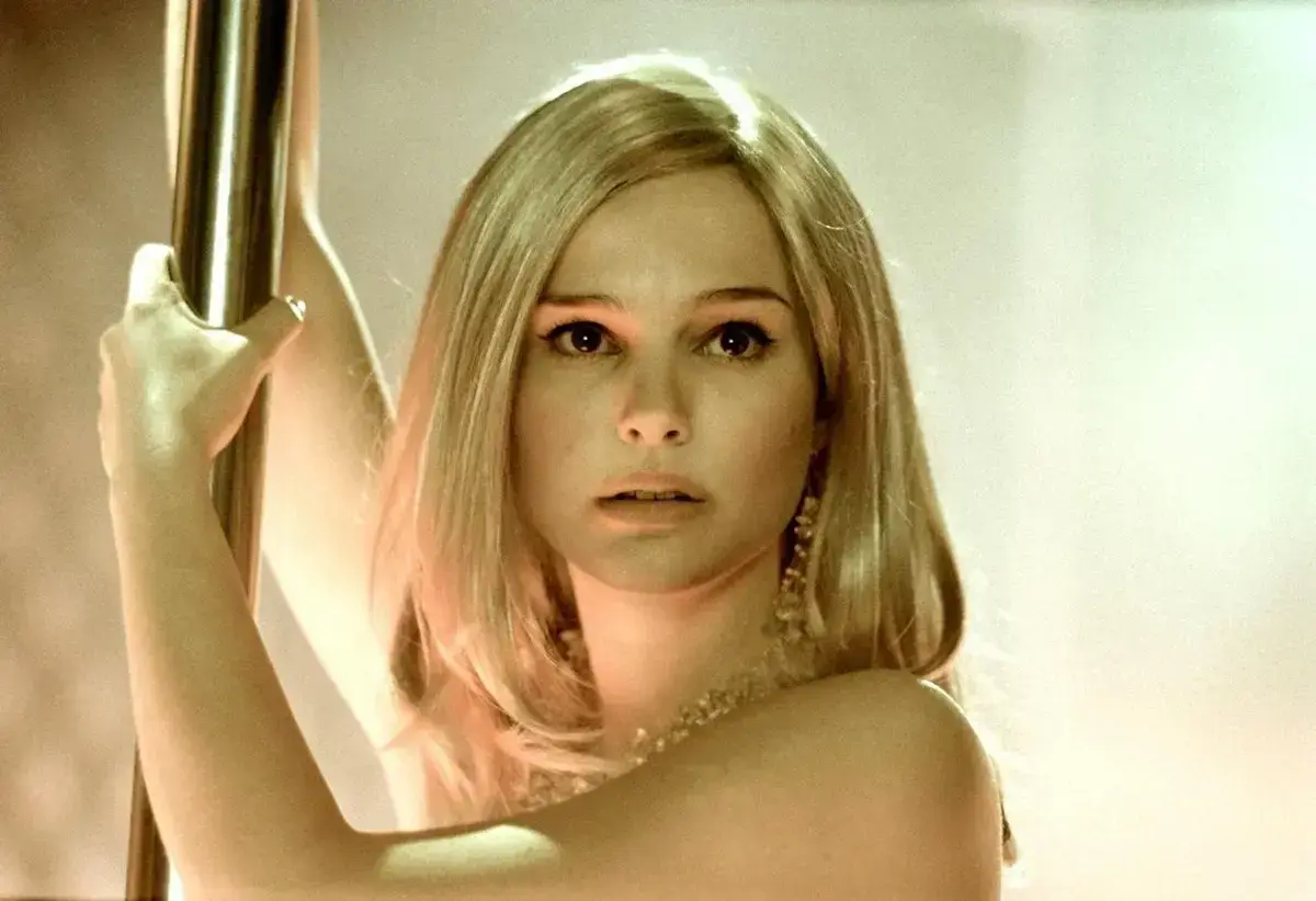 《奥秘1979》1979年经典电影全集免费在线观看-完整未删减高清版-无广告超清画质手机电脑可播放-满天星影视网提供下载