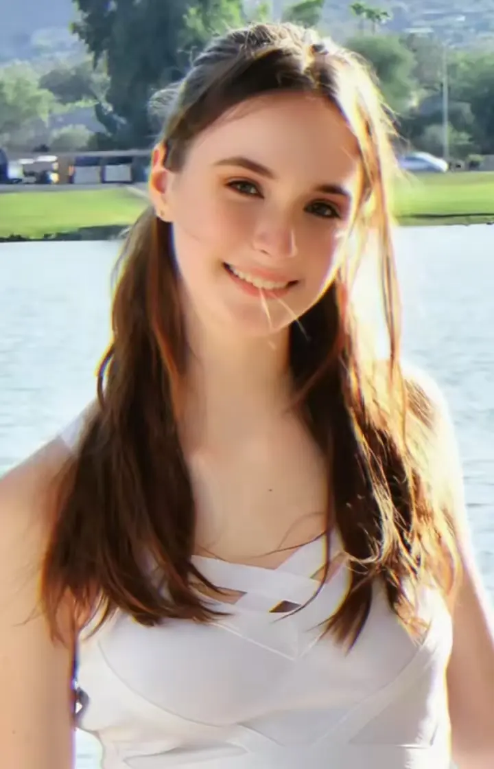 《Hazle Moore》满天星系列中文版全集未删减 - 终极合集高清1080P超清画质 - 免费在线观看无广告网盘资源全收录