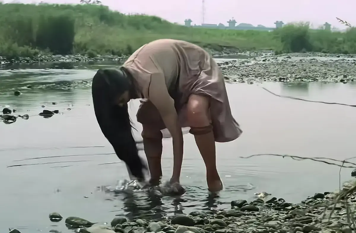 《芦苇地狱》超清完整版在线观看