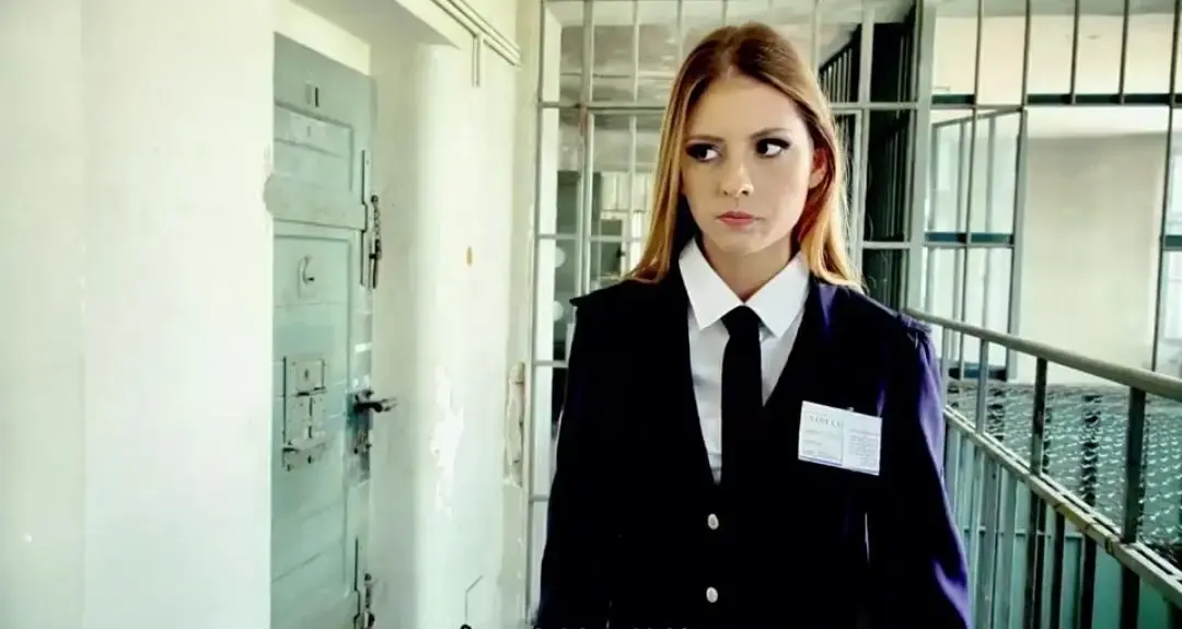 法国爱情片《高压监狱》HD中字高清免费在线观看无广告 - 电影《高压监狱》全集完整版在线观看