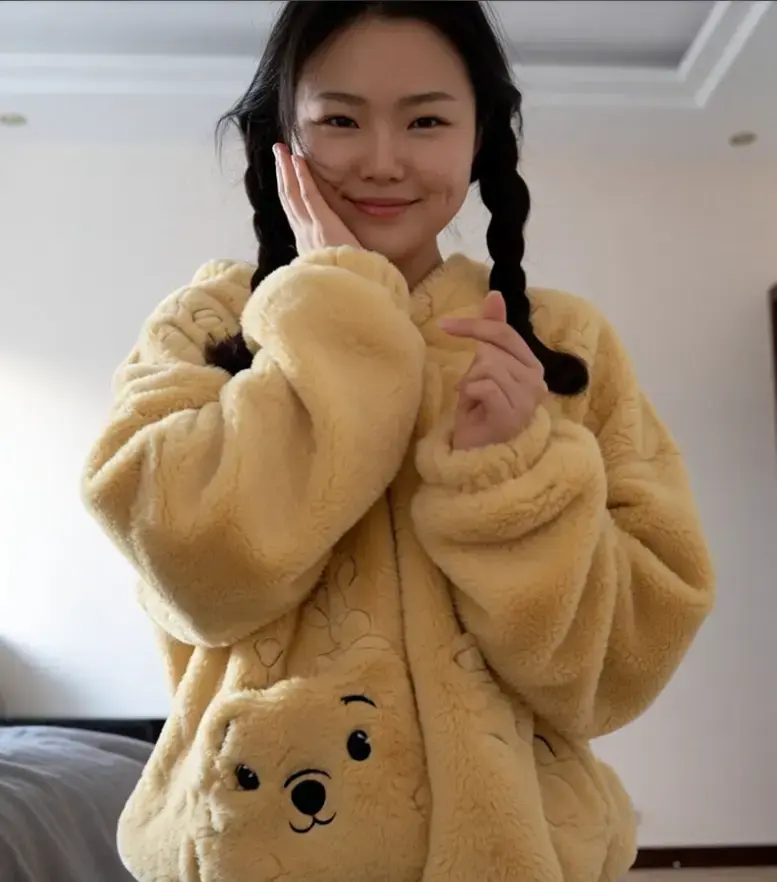 建始女子发视频到班级群事件趣闻，免费在线观看视频实录全集，1080P超清蓝光无广告！