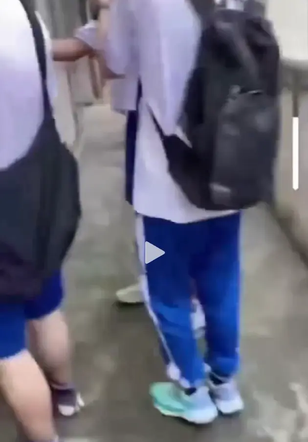 探秘《大昌市第七中学鬼敲门》走廊奇事