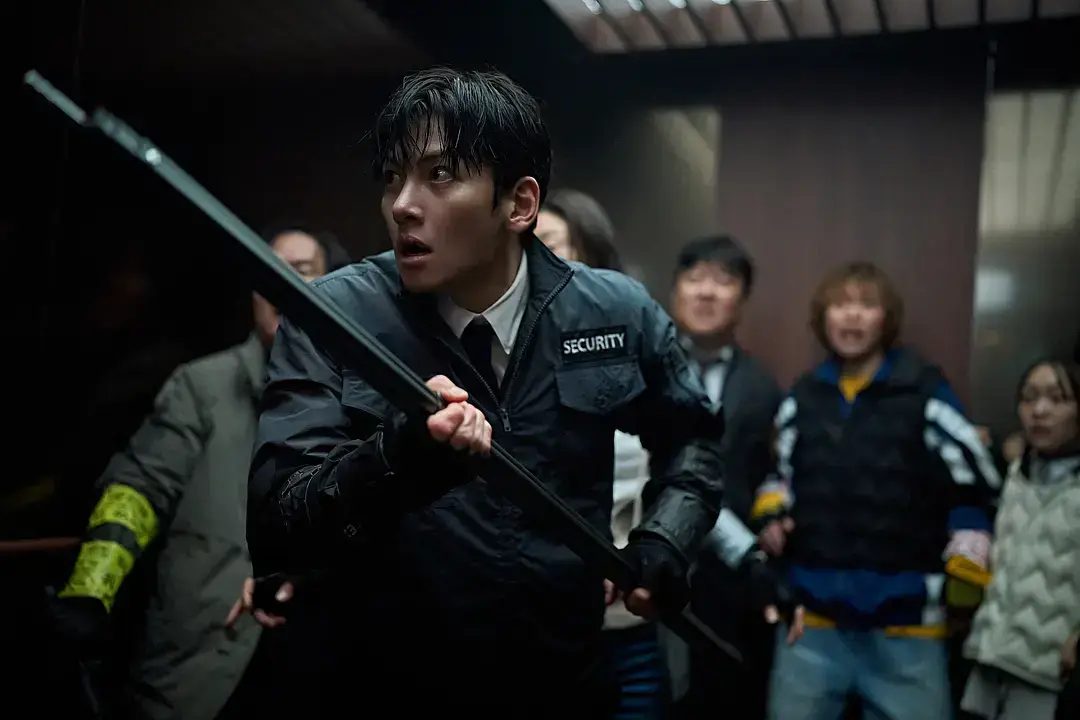 2026丧尸惊悚盛宴！延尚昊、全智贤带来《群体》，动作灾难电影《群体》4K高清无删减，在线免费观看！