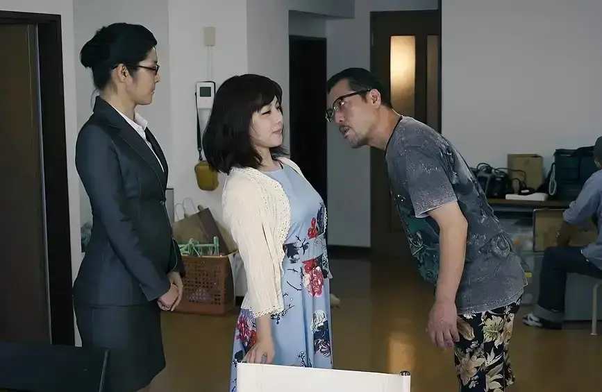 《春情荡漾》蓝光极致画质日影4K无删减-《春情荡漾》高清免费播放迅雷夸克云盘